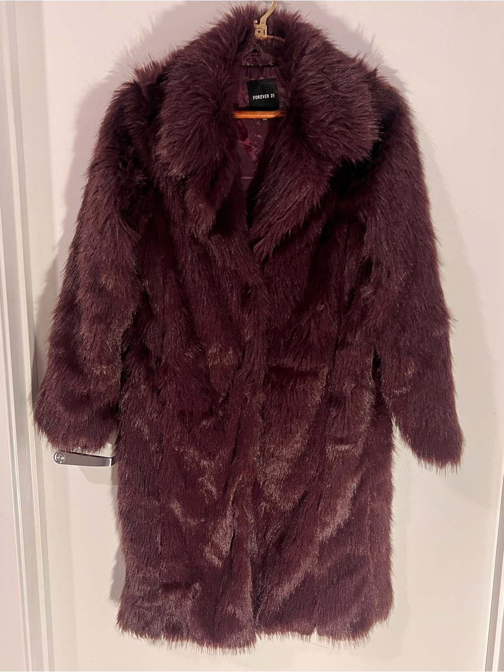 Forever 21 Women's Faux Fur Coat in plum